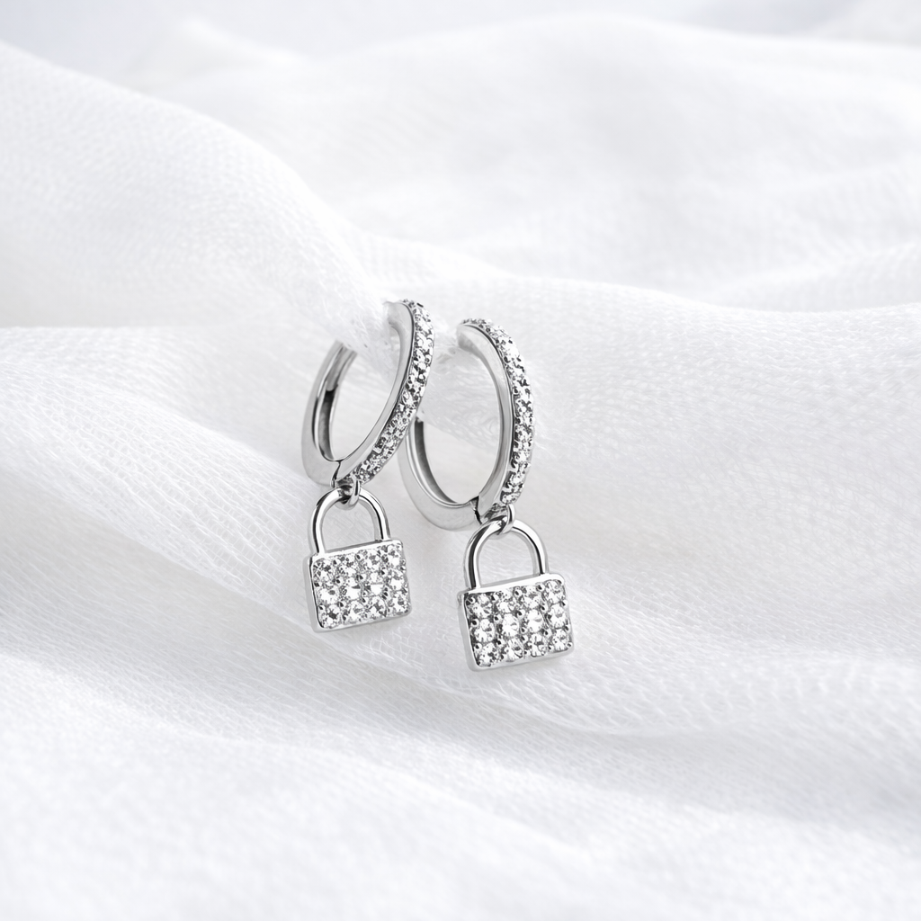 LUMI LOVELOCK HOOPS