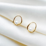 MONACO PEARL STUDS