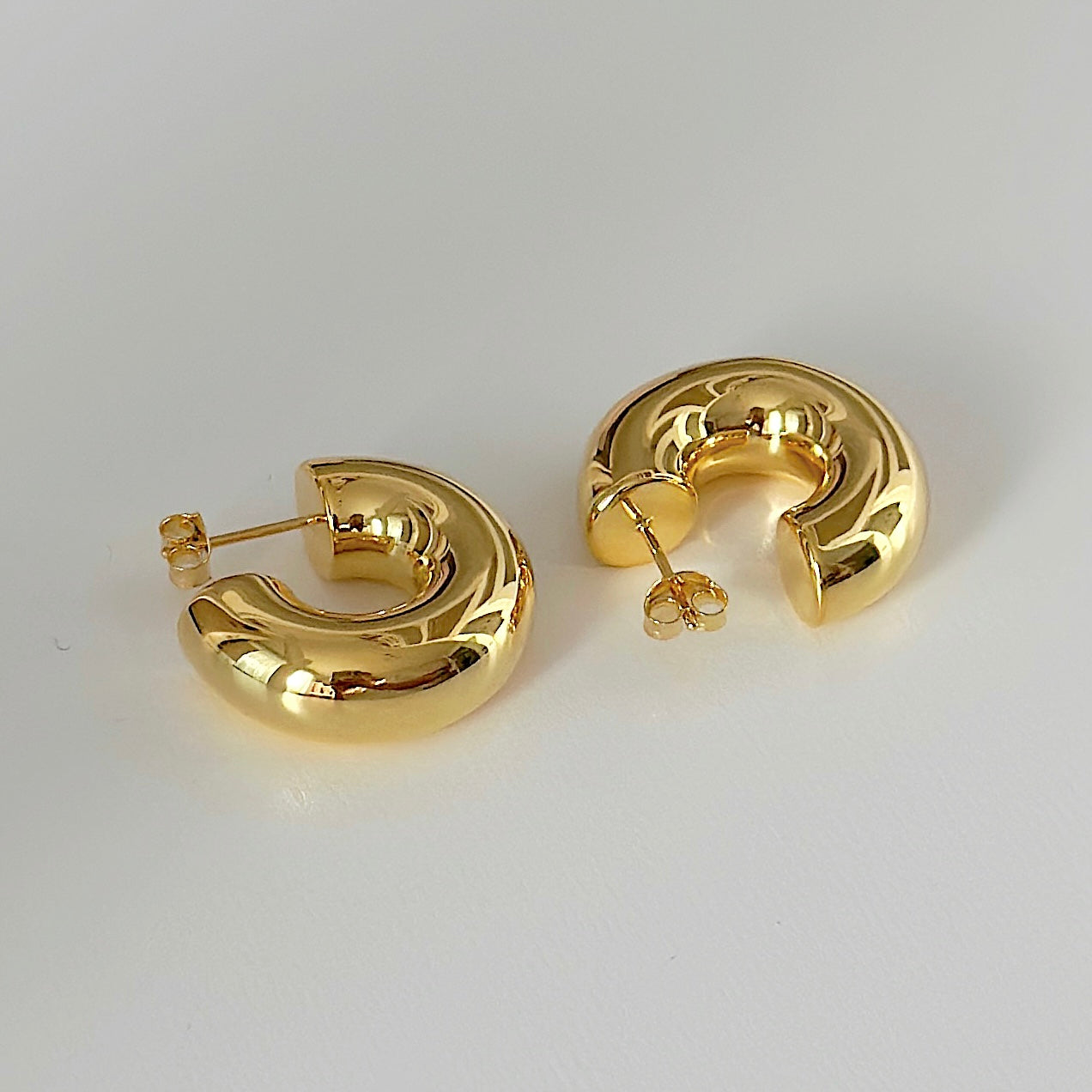 JODI HOOPS