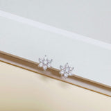 LILLY SNOWFLAKE STUDS