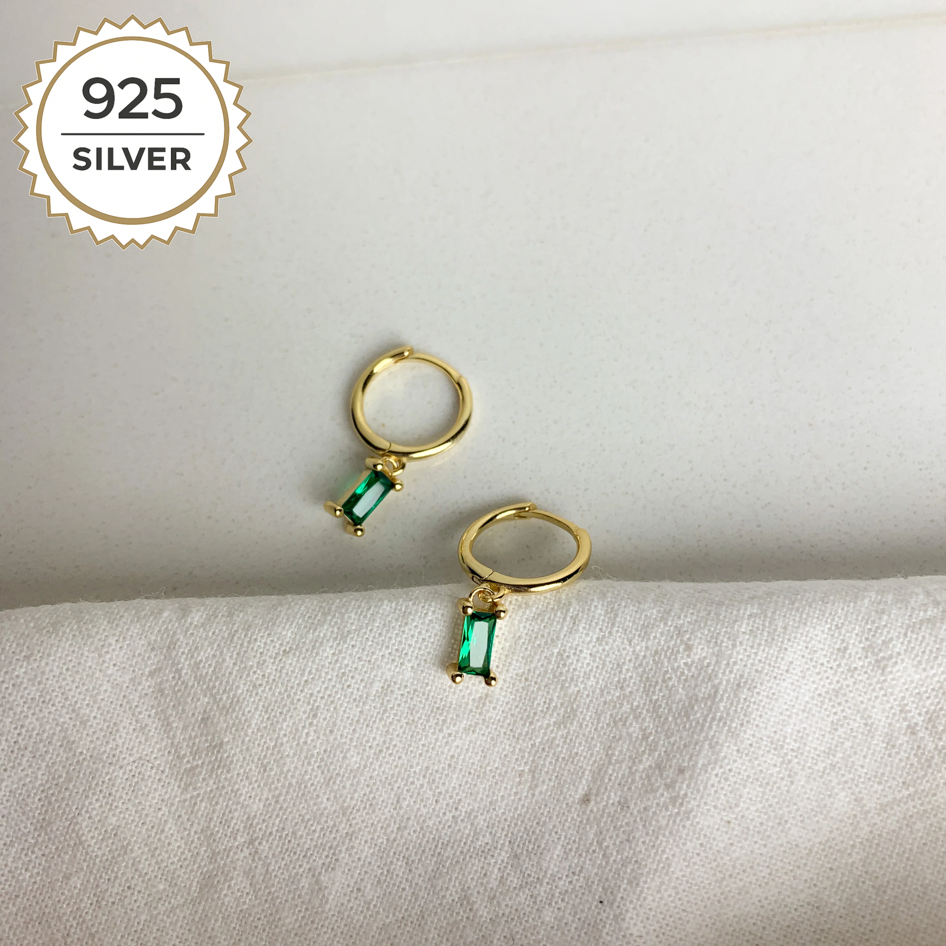 Badged - BURCU HOOPS 1,1CM - MULTIPLE COLORS