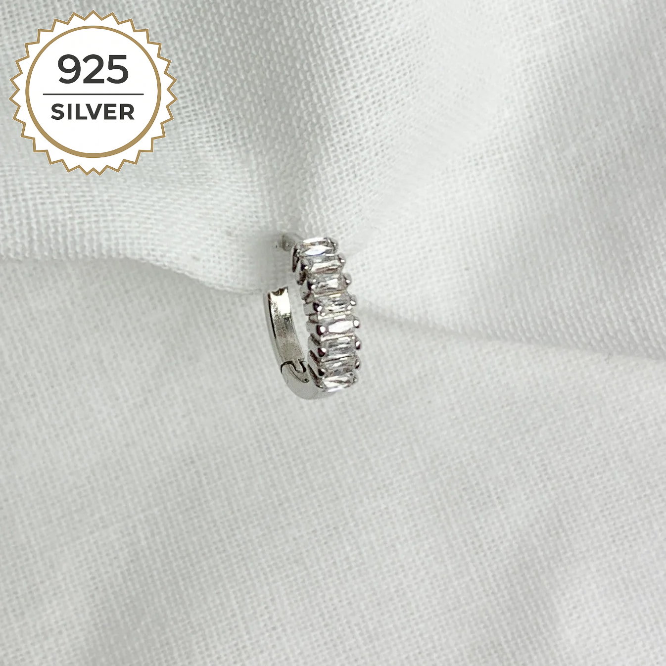 Badged - DAWN HELIX HOOP 1CM