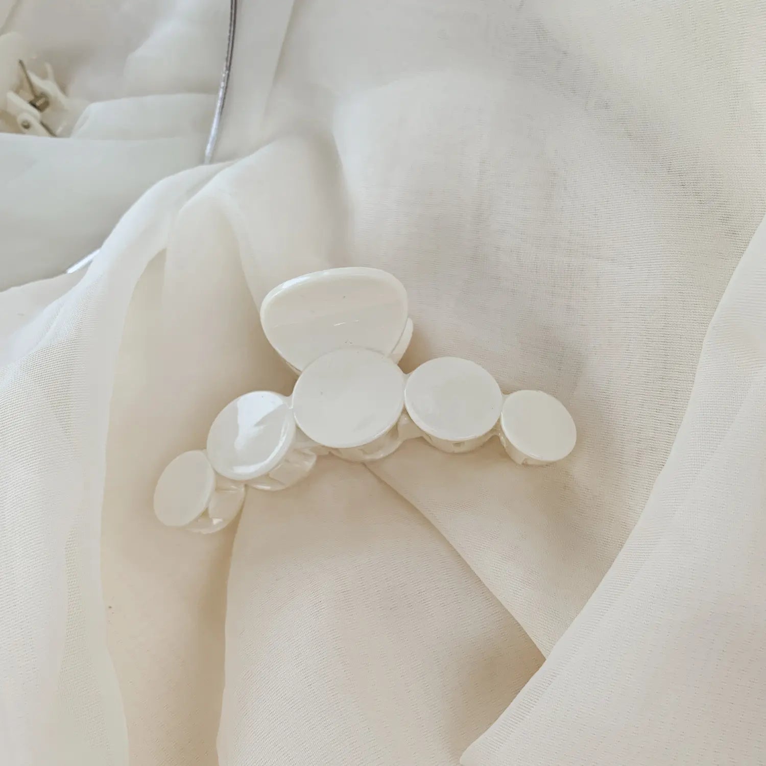 CECILE HAIRCLIP