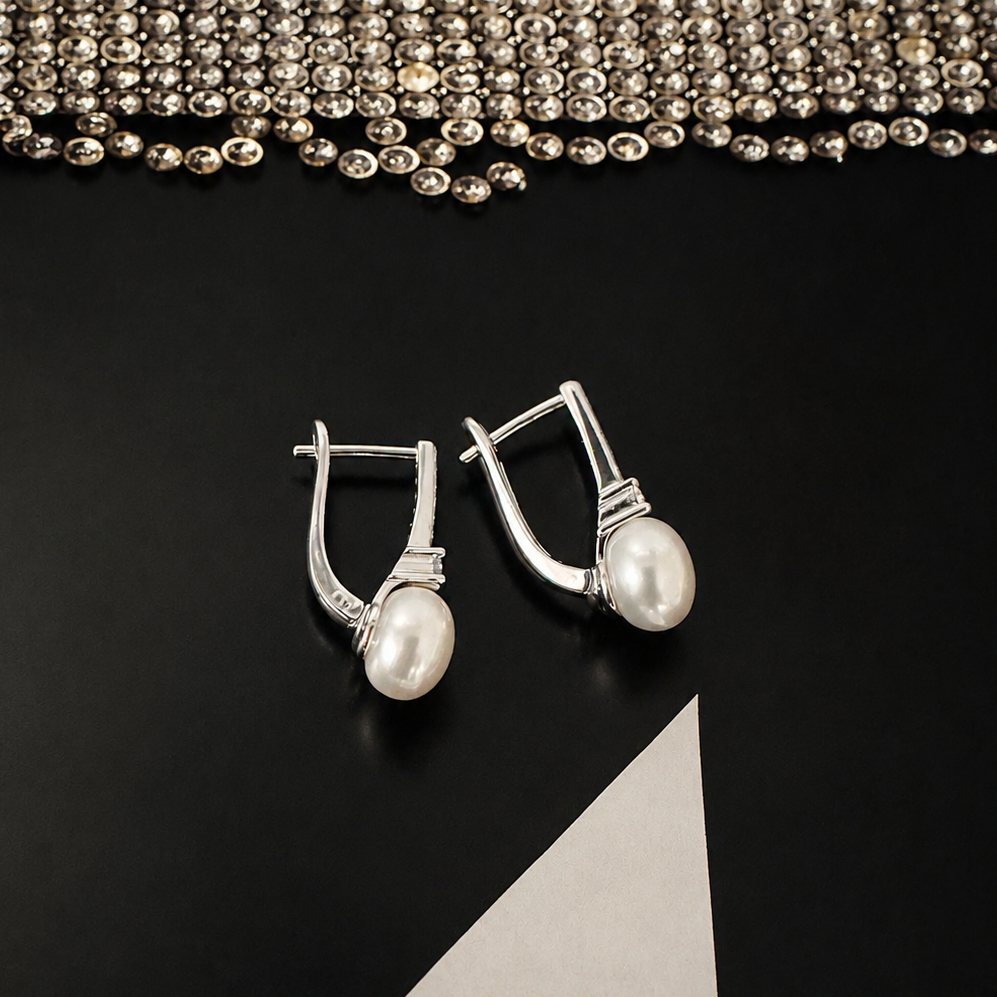 Vendôme Pearl Earrings