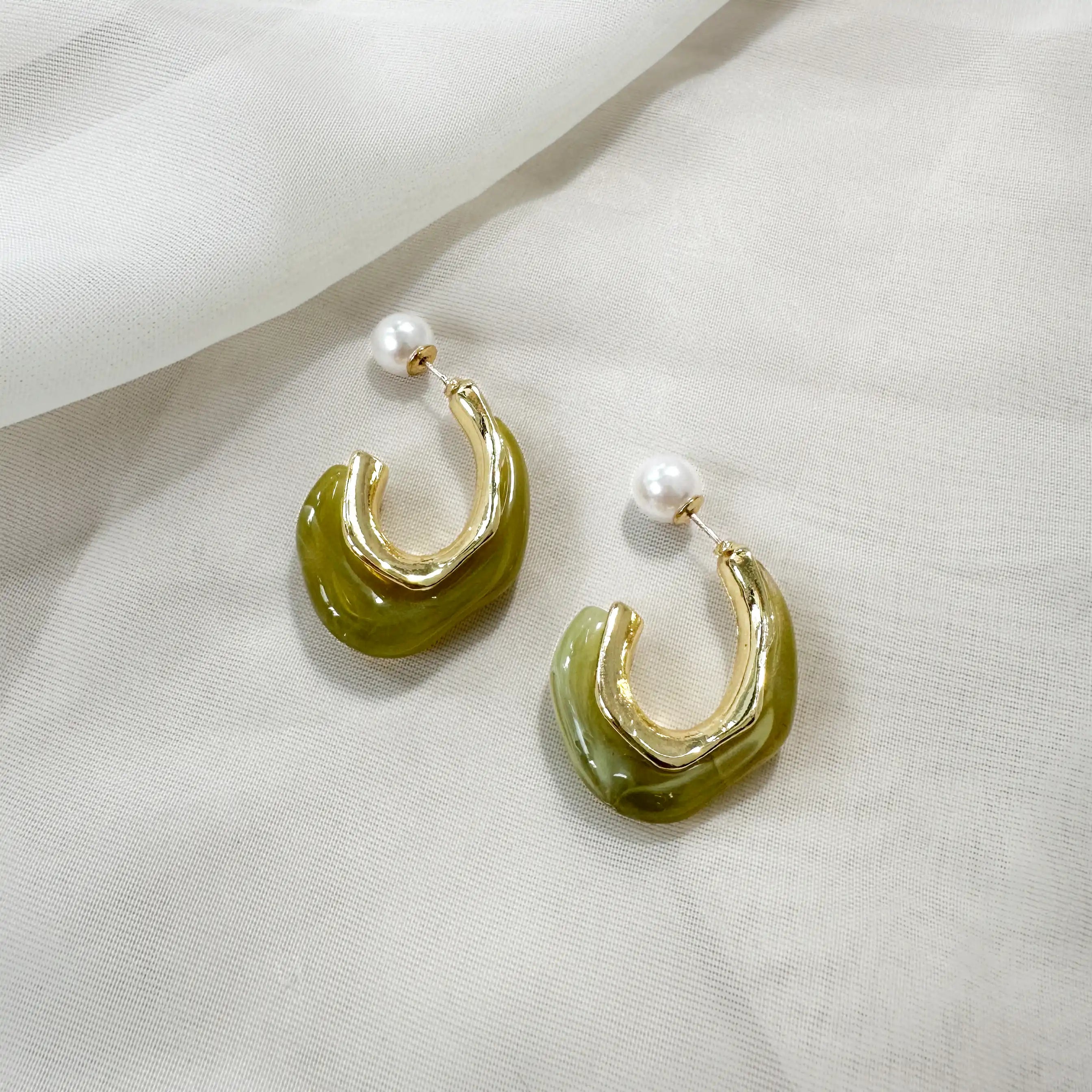 GAELLE HOOPS