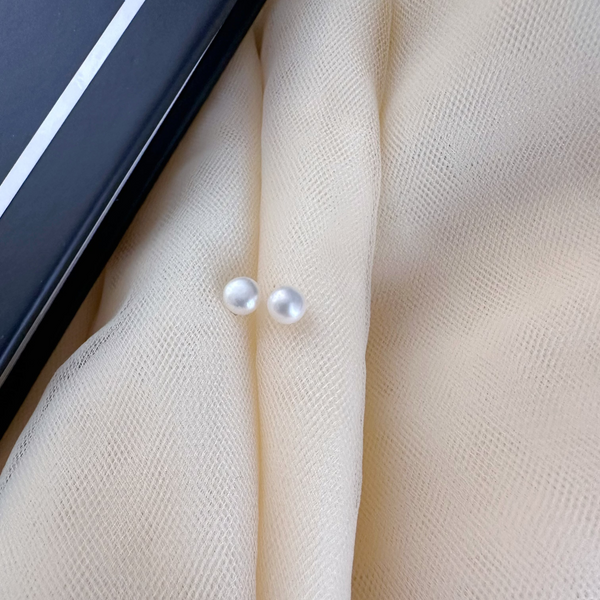 NOA MINI PEARL STUDS