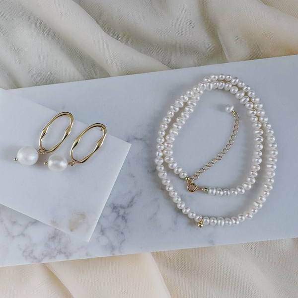ANTIBES PEARL HOOPS