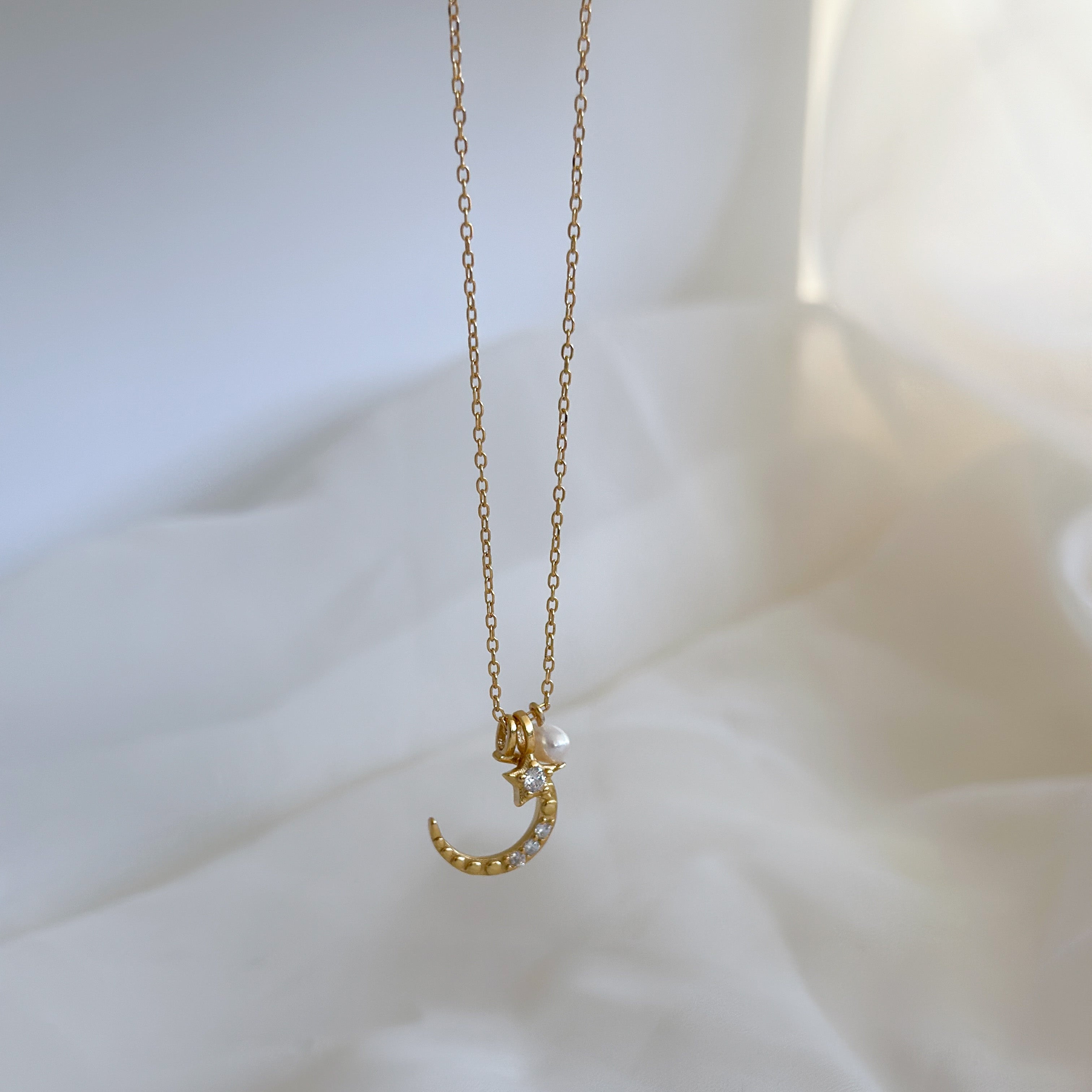 SKYLAR NECKLACE