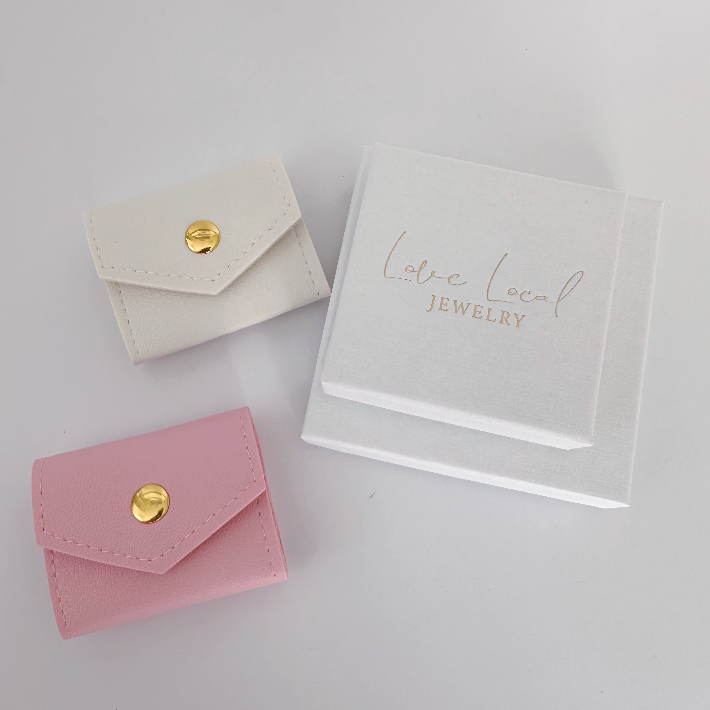 Dein Gratis Geschenk im Wert von ab 26€ & Schmuck-Reiseetui