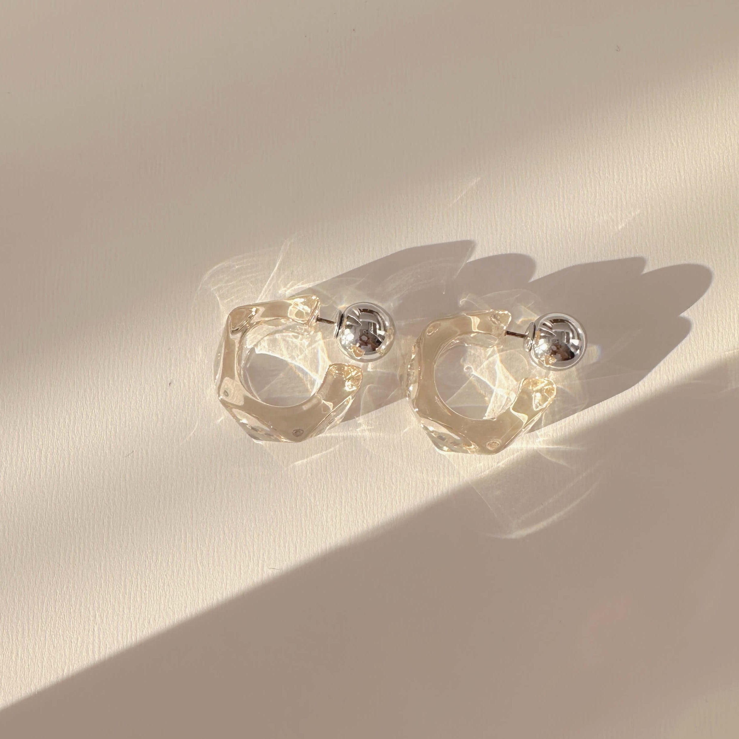 MAEVE HOOPS