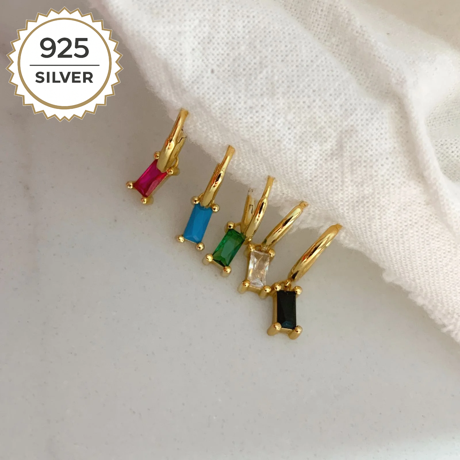 Badged - BURCU HOOPS 1,1CM - MULTIPLE COLORS