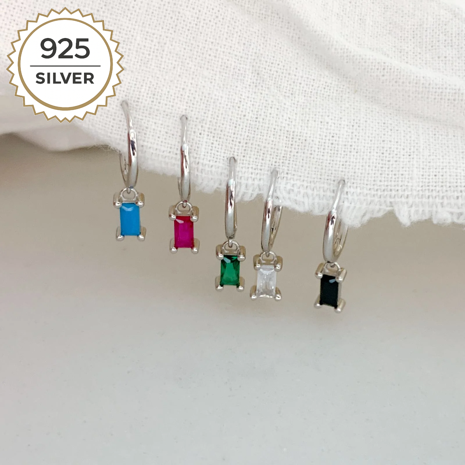 Badged - BURCU HOOPS 1,1CM - MULTIPLE COLORS