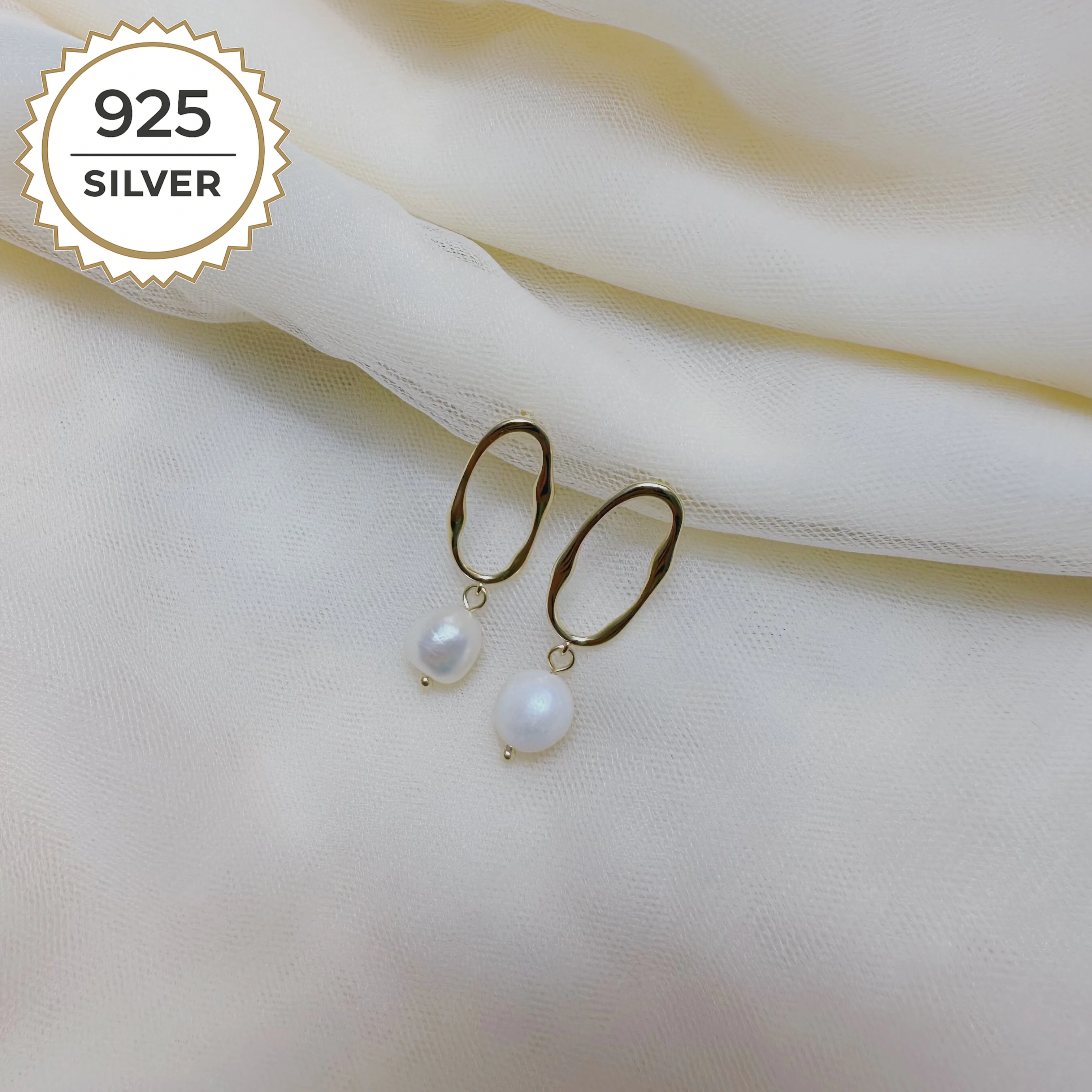 Badged - ANTIBES PEARL HOOPS