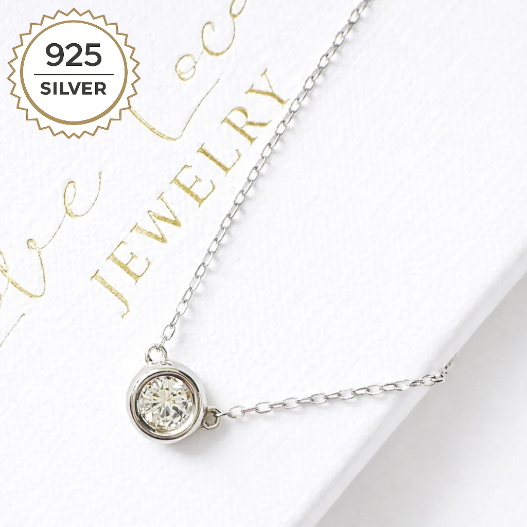 Badged - ALMA NECKLACE