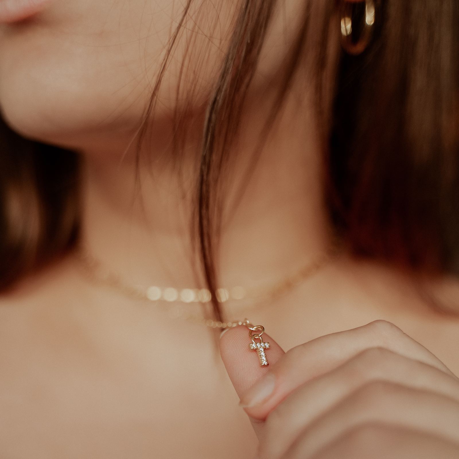 INITIAL NECKLACE WITH YOUR FAVORITE LETTER CHARM