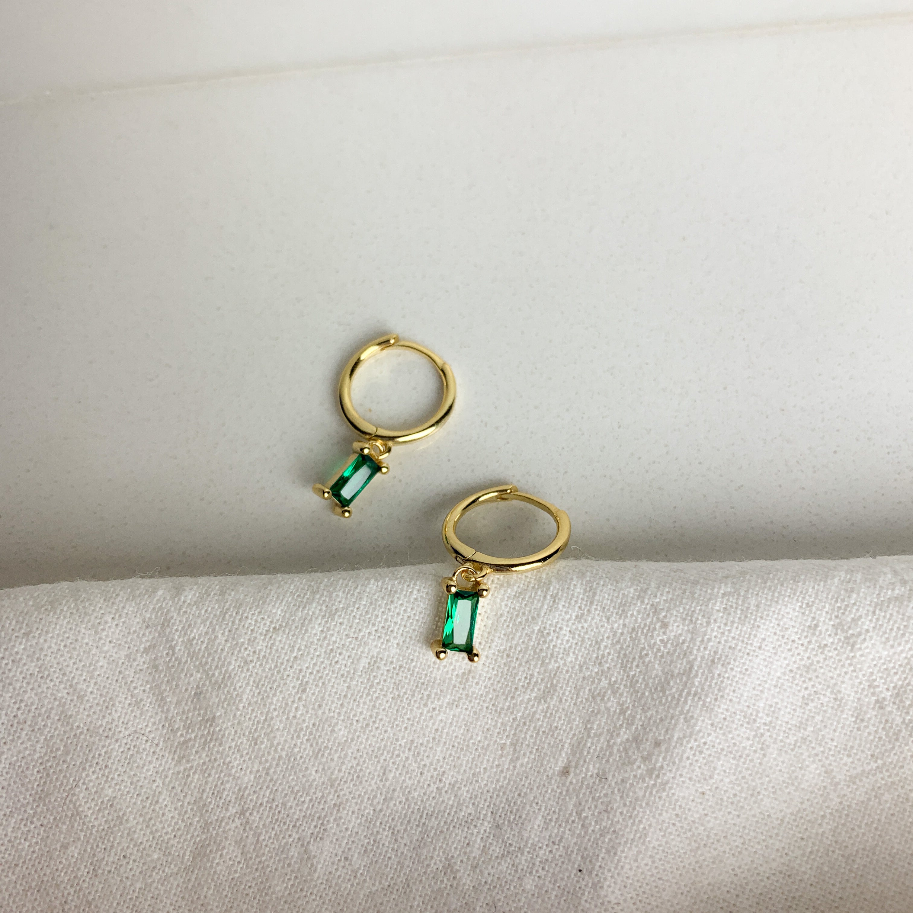 BURCU HOOPS 1,1CM - MULTIPLE COLORS